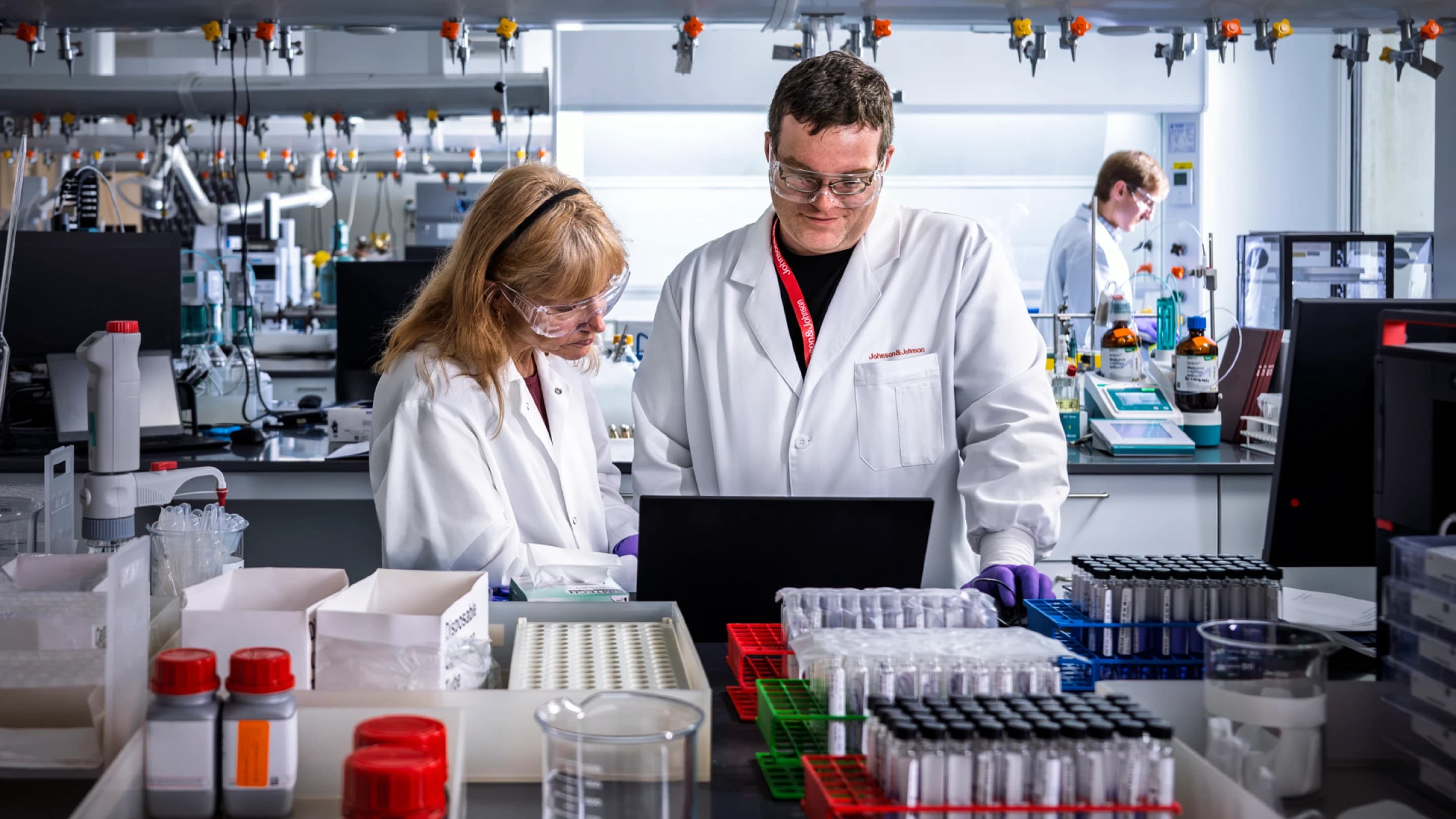 Meyonex pharmaceutical scientists in laboratory